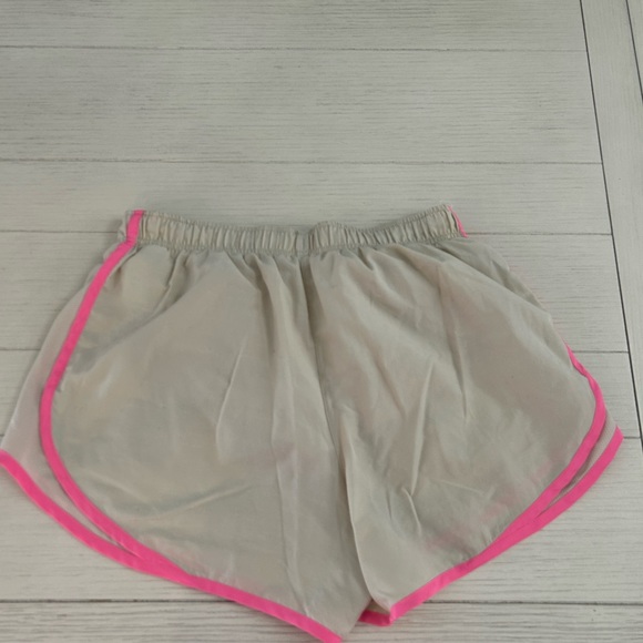 Nike shorts - Picture 2 of 3